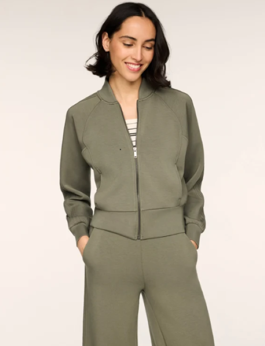 SPANX Airessentials Pintuck Jackei Zip Sweatshirt