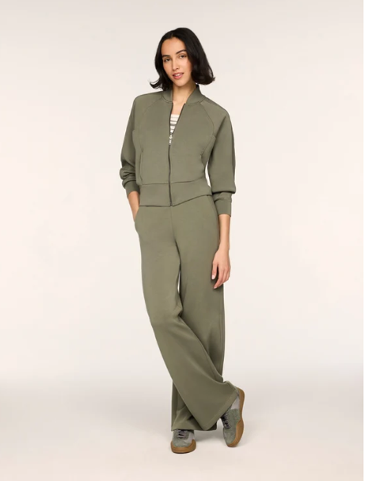 SPANX Airessentials Pintuck Jackei Zip Sweatshirt